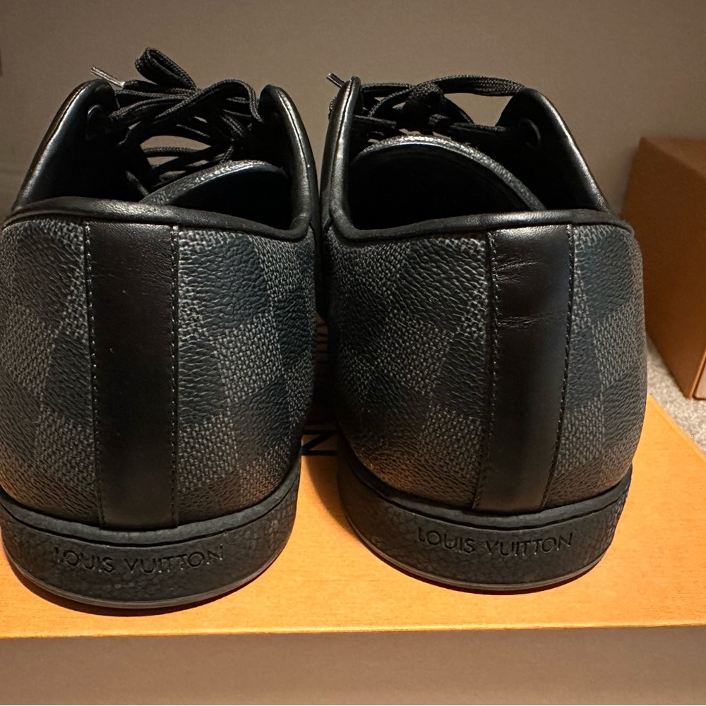 Men’s Louis Vuitton black sneakers - Picture 3 of 10